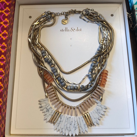 Stella & Dot Jewelry - Stella & Dot Ezra Statement Necklace